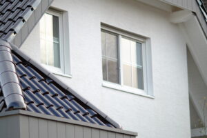 Aislar ventanas para ahorro energético en la Costa del Sol. Insulate windows for energy savings on the Costa del Sol