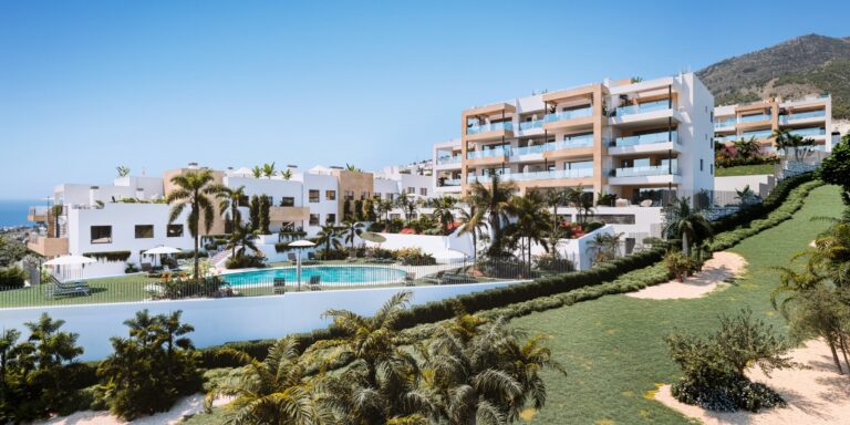Mercado Inmobiliario en Benalmádena 2025 - Real Estate Market in Benalmádena 2025