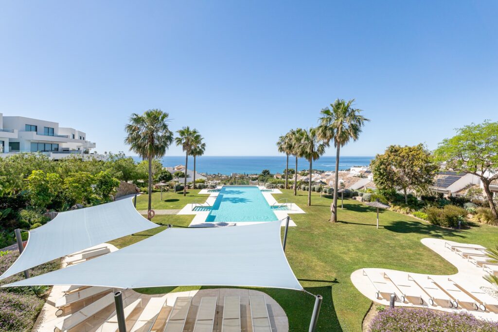 Luxury villa at Big Blue Torremuelle with private pool by Hernán Bustos Real Estate Experts