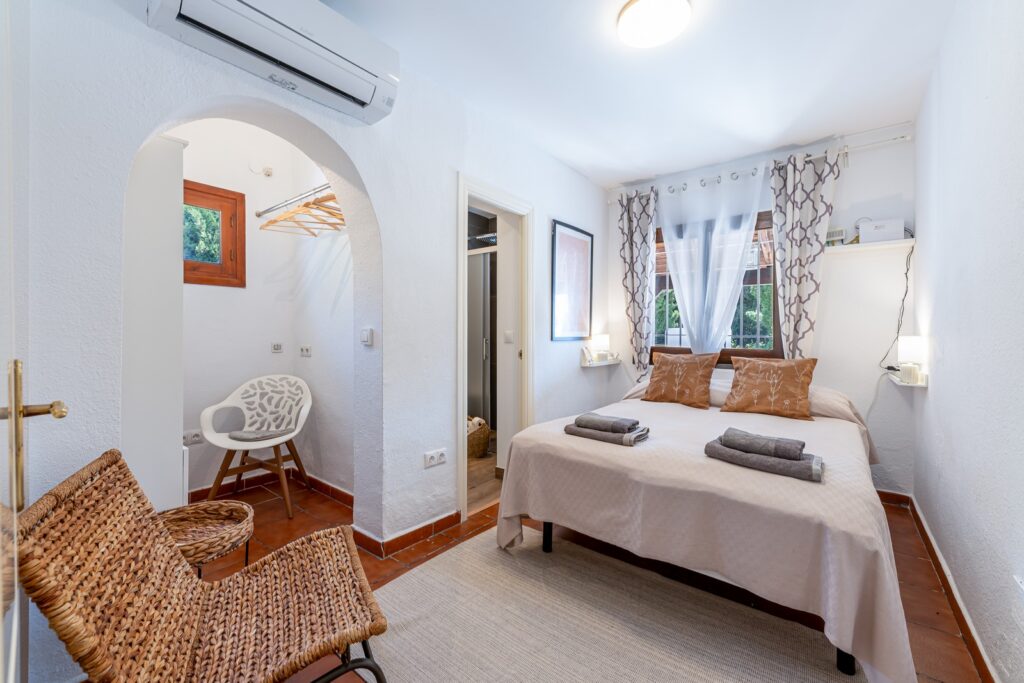 Single floor Villa La Capellania in Benalmadena by Hernan Bustos Real Estate Experts