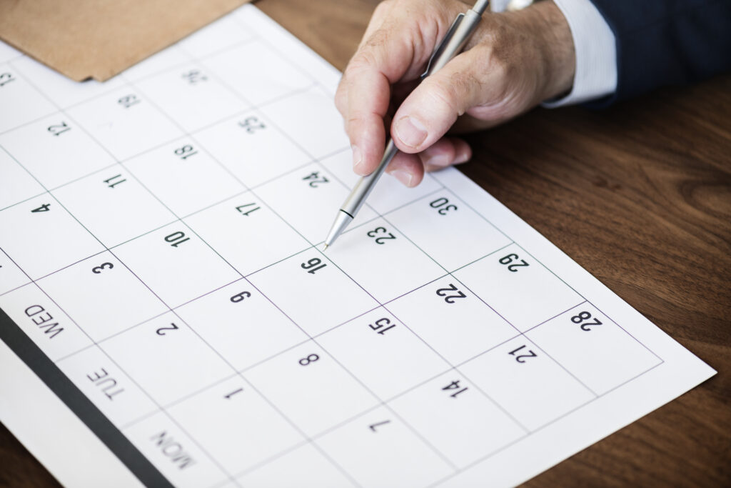 Calendario Hernán Bustos Real Estate Experts