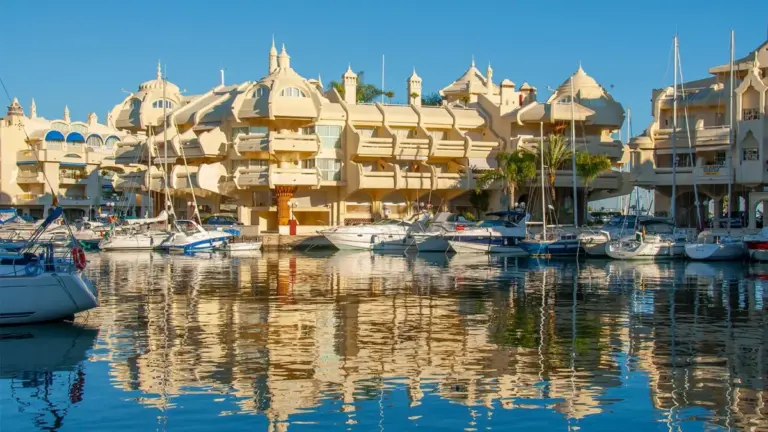 puerto marina banalmádena hernán bustos real estate experts